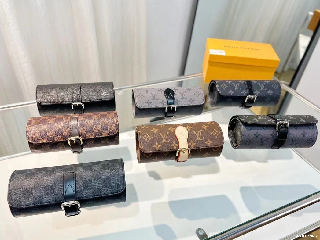 CUSTOM LV CHECKERED CASE WATCH 0822